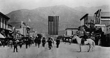 Monrovia, 1892 (Myrtle Avenue, looking north)