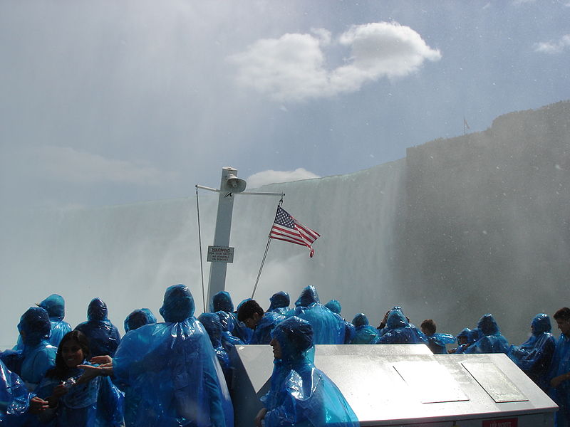 File:Niagara Maid of the Mist horseshoe.jpg