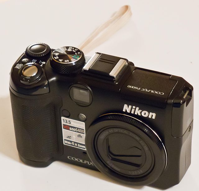 File:Nikon Coolpix P6000 13.5MP Digital Camera.jpg - Wikipedia