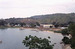 The town sits on the flat between the hills and Lake Malawi
