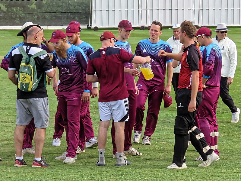 File:North Middlesex CC v Hampstead CC at Crouch End, Haringey, London 39.jpg