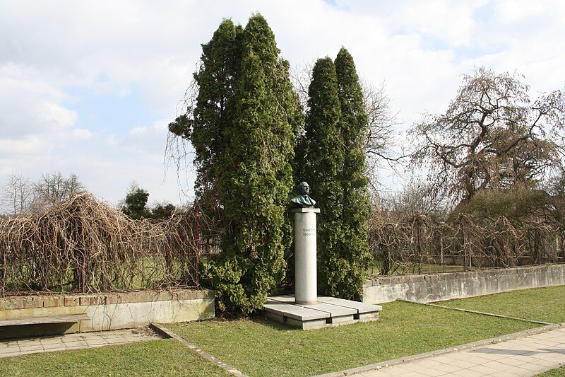 File:Overview of area with bust of Vítězslav Nezval in Dalešice, Třebíč District.jpg