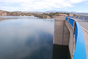 PANTANO DEL NEGRATIN - panoramio.jpg