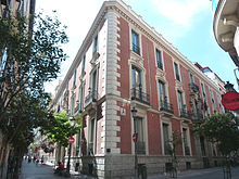 Palacio de los Duques de Santoña (Madrid) 01.jpg