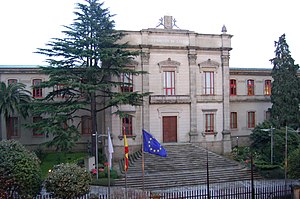 Parlamento De Galicia: Posición estatutaria, Historia, Sede