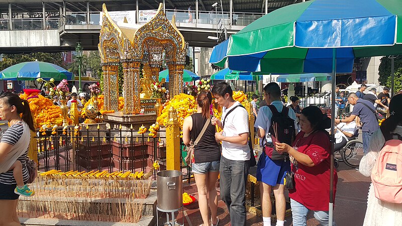 File:People praying at Erawan Shrine 2018.jpg