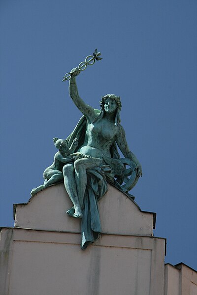 File:Pilsen-Staue.jpg