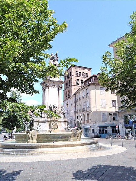 Place Notre Dame à Grenoble