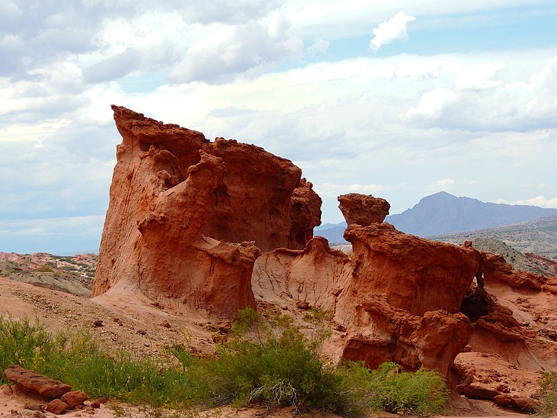 File:Quebrada de las Conchas- Salta-.jpg