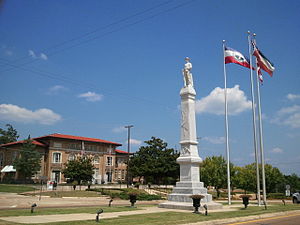 Rankin County Confederate Monument.jpg