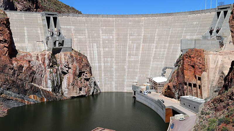 File:Roosevelt Dam USA.jpg