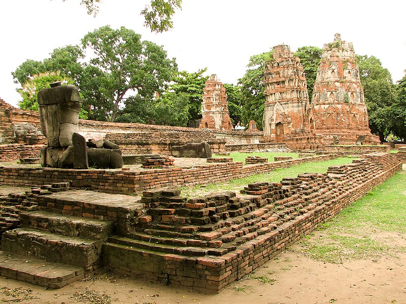 File:Ruins of Ayutthaya Thailand 13.jpg