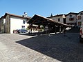 Miniatuur voor Bestand:Saint-Antoine-l'Abbaye - Place de la Halle - Halle du Marché.JPG