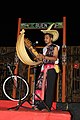 Bahasa Indonesia: Sasandois Indonesia Ganzer Lana saat tampil dalam Buen Festival II di Penajam Paser Utara, Kalimantan Timur, pada 2017.