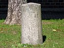 Milestone (round base stone)