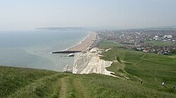 Seaford Bay sett frå neset med Newhaven i avstanden