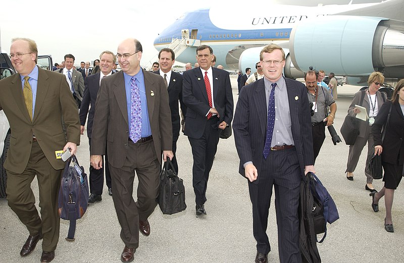 File:Secretary Mel Martinez, President George W. Bush in Miami, Florida - DPLA - c6732362821e961bc6eaabdcff6c61db.JPG