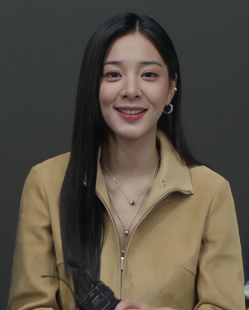 Yoon seol-hee