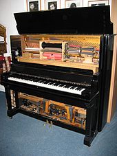 Steinway Welte-Mignon reproducing piano (1919) SteinwayWelte1919.jpg