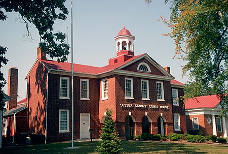 Sussex County Courthouse (Built 1828), Sussex, Virginia.jpg