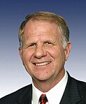 Ted Poe, official 109th Congress photo.jpg