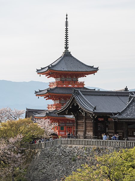 File:Three-storied Pagoda, Kiyomizu-dera, Kyoto, Southeast view 20190416 1.jpg