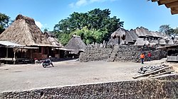 Tiworiwu, di kecamatan Jerebuu