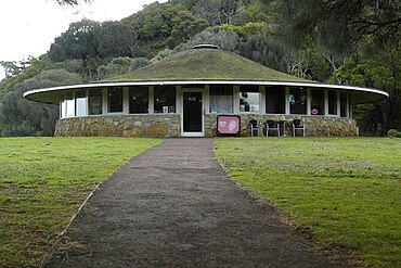 Tower Hill Natural History Centre.jpg