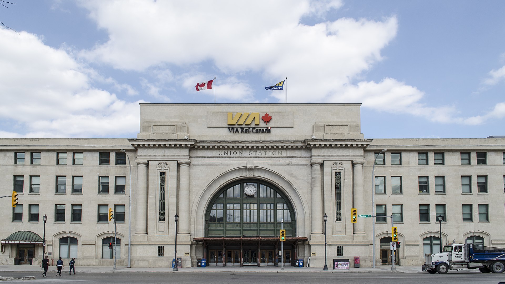 Union Station Winnipeg - Main St entrance.jpg