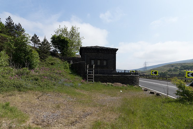 File:Valve Station To The West Of Bleak House, Woodhead Road, Derbyshire 6.jpg