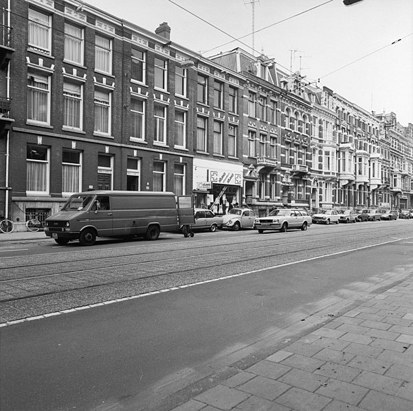 File:Voorgevels - Amsterdam - 20021802 - RCE.jpg