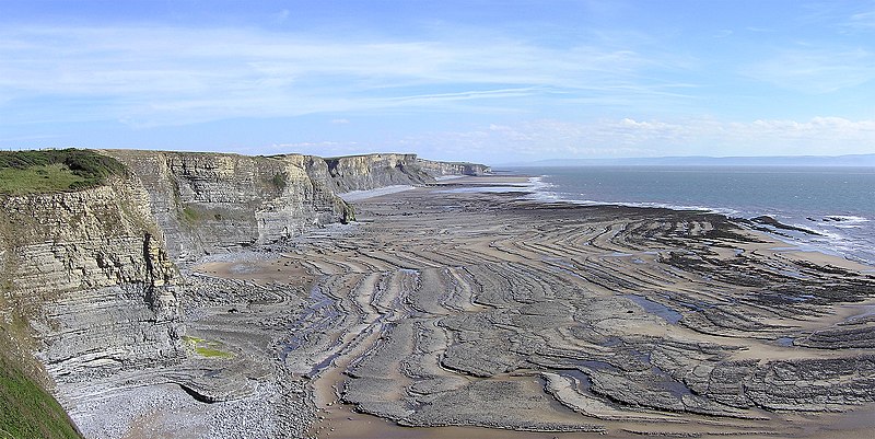 File:Wavecut platform southerndown pano.jpg