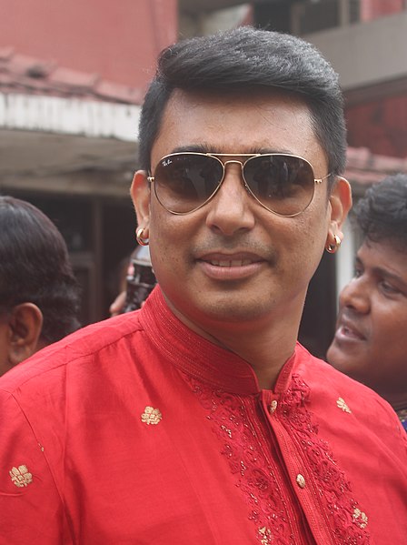 File:Zayed Khan, Dhaka 2018 (1) (cropped).jpg