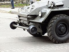 sowjetischer BTR-40 als Zwei­we­ge­fahr­zeug