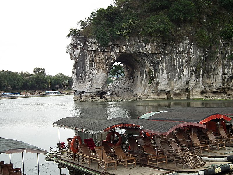 File:象鼻山 Elephant Trunk Hill - panoramio (1).jpg