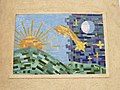 1210 Jedleseerstraße 79-95 Stg. 29 - Mosaik-Hauszeichen Himmelsgestirne von Oskar Thiede 1955 IMG 0637.jpg