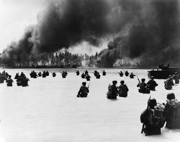 Вторая мировая фотографии. Атолл Макин 1942. Атолл Макин битва.