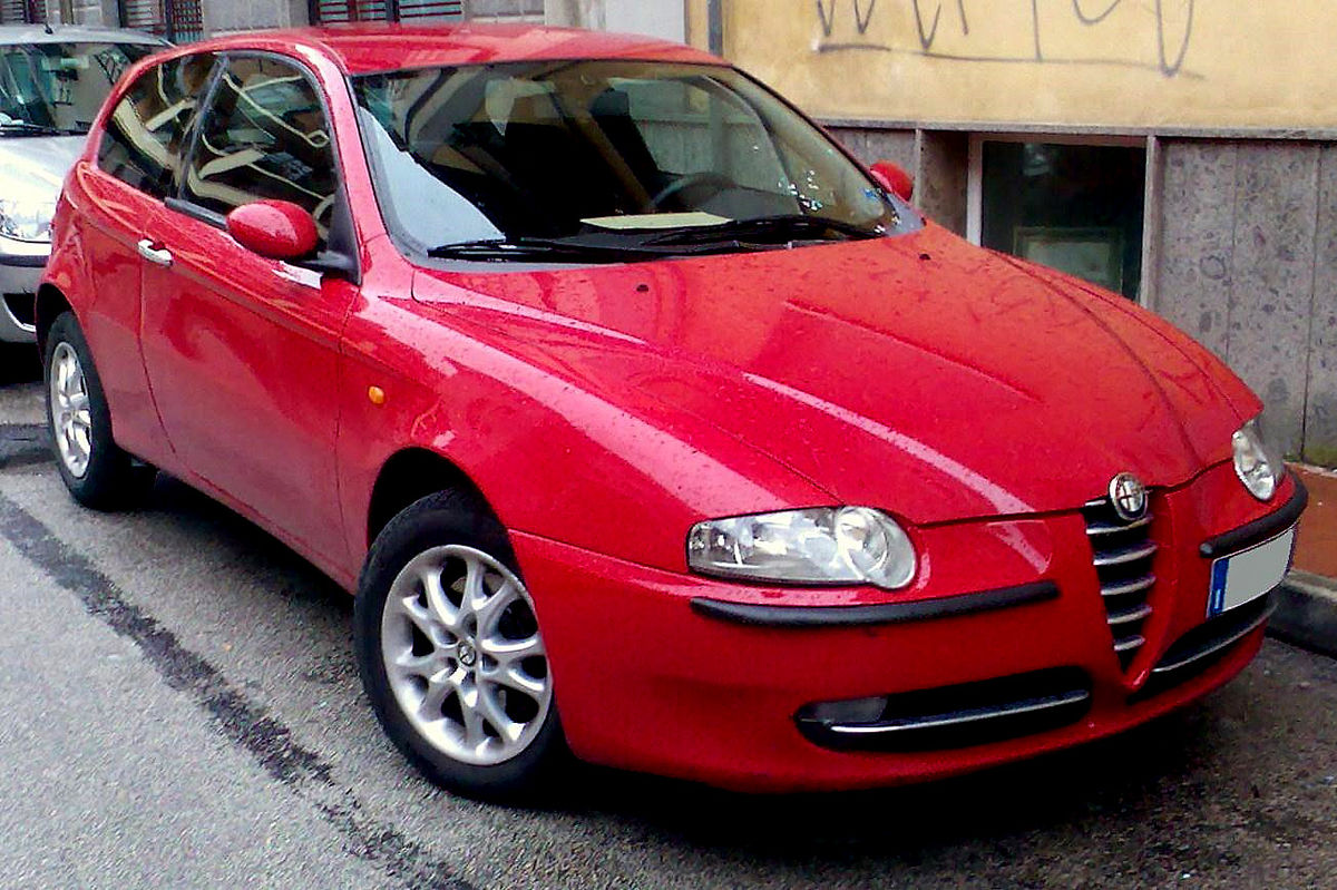 Alfa Romeo 147 (2000) - pictures, information & specs