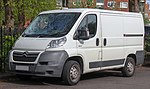 2006 Citroen Relay 30 SWB 2.2 Front.jpg