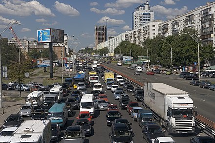 Дороги и транспорт. Пробки в Киеве. Автомобильные пробки Киев. Пробки на дорогах к Киеву. Киев машины пробки.