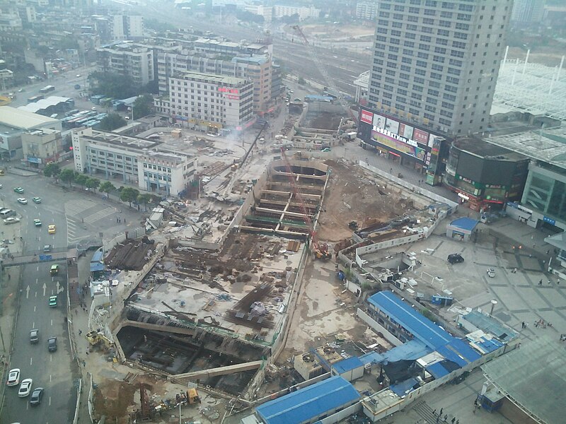 File:201508 Metro Fuzhou Railway Station under construction.jpg