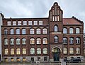 wikimedia_commons=File:20231123 xl 1535-Mittelschule und 6. und 9. Gemeindeschule Köpenick, Schulgebäude und Turnhalle Borgmannstraße 3, Kiekebuschstraße 6.jpg