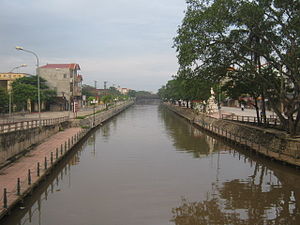 Sông Ân Giang, đoạn chảy qua thị trấn Phát Diệm