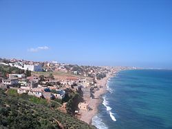 Skyline of Aïn El Turk tuman