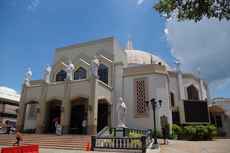 File:Antipolo Cathedral, Rizal Province.jpg