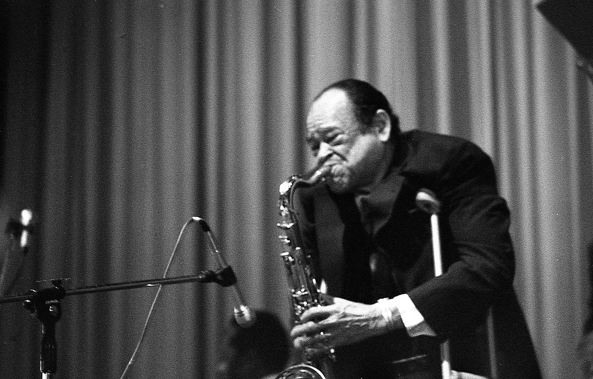 Arnett Cobb - Vikipedio