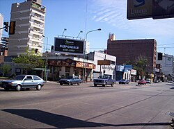 Avenida Hipólito Yrigoyen y Colombres, Lomas de Zamora.jpg