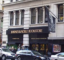 Barnes & Noble's former flagship store at 105 Fifth Avenue in Manhattan, New York operated from 1932-2014. Barnes & Noble Fifth Ave flagship.jpg