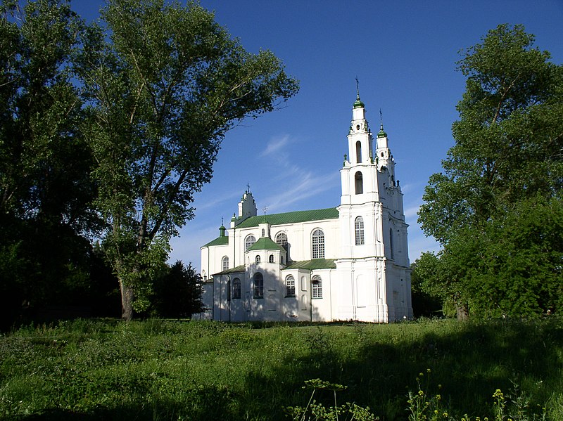 File:Belarus-Polatsk-Cathedral of Sophia-12.jpg