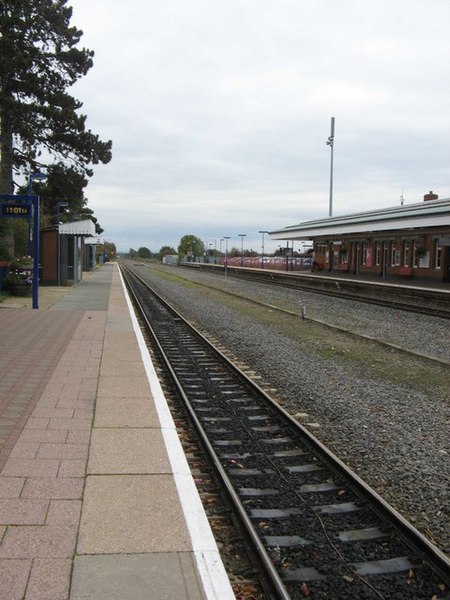 File:Bicester North Station - geograph.org.uk - 1013159.jpg